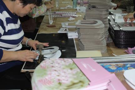 手提式化妆品包装盒制作-宏仕达包装