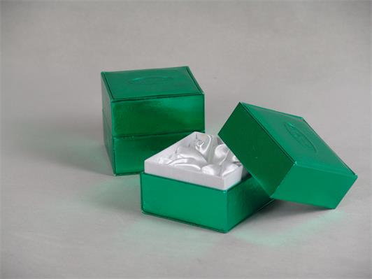 绿之源皮盒包装盒击凸工艺-宏仕达包装