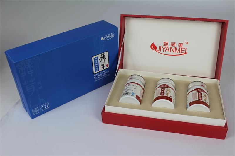 最具风格的连体式化妆品套盒