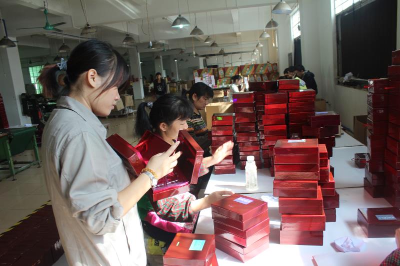 宏仕达包装化妆品盒厂家