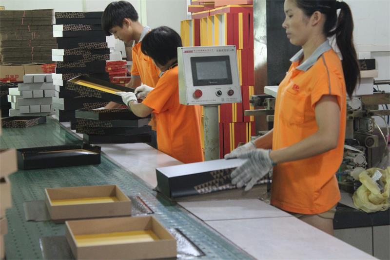 宏仕达大型月饼盒厂家