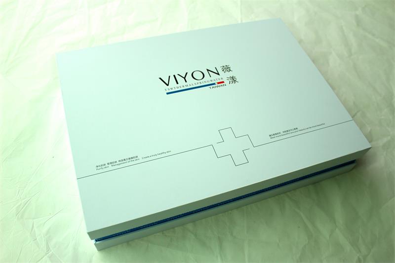 广州绽美化妆品公司定制化妆品套盒