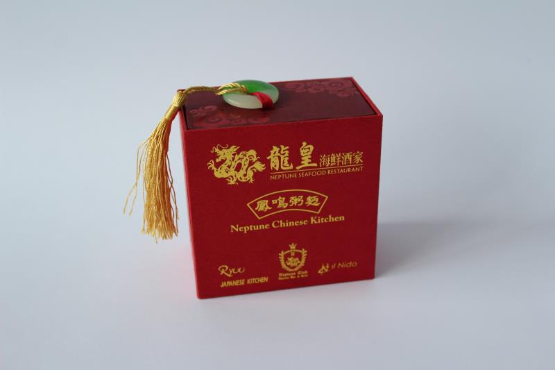龙皇海鲜酒家单个装月饼盒