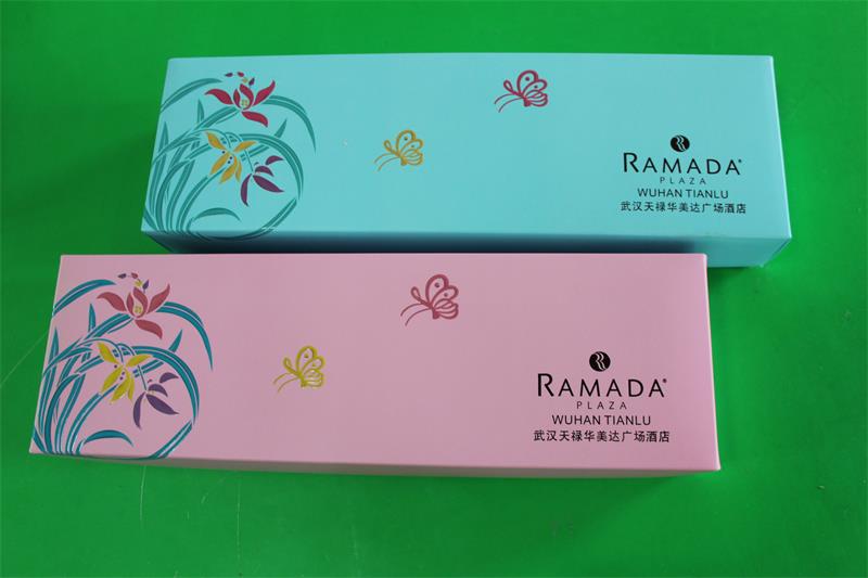 性价比高的湖北武汉华美达酒店月饼盒