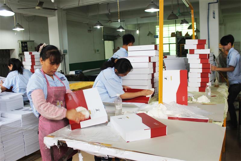 宏仕达化妆品包装盒定制