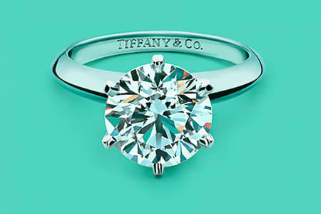 大牌Tiffany&Co,它家最出名的就是蓝色的包装盒