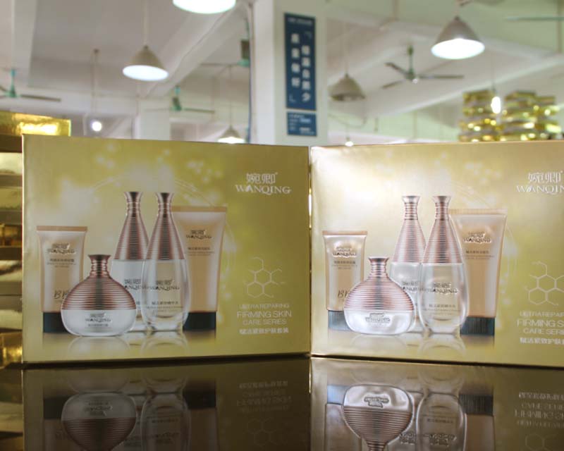 【广东】化妆品套装配套包装盒 就用宏仕达造