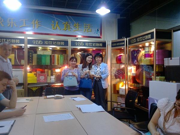 宏仕达母亲节搞低调