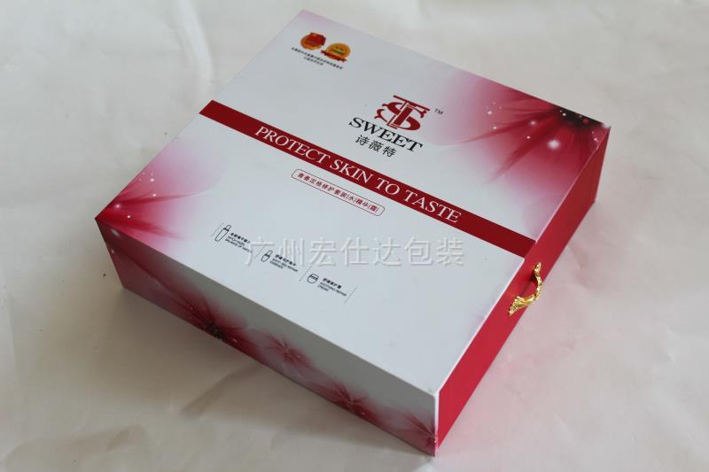 【专业客服】为您定制到合适的化妆品包装盒而保驾护航！